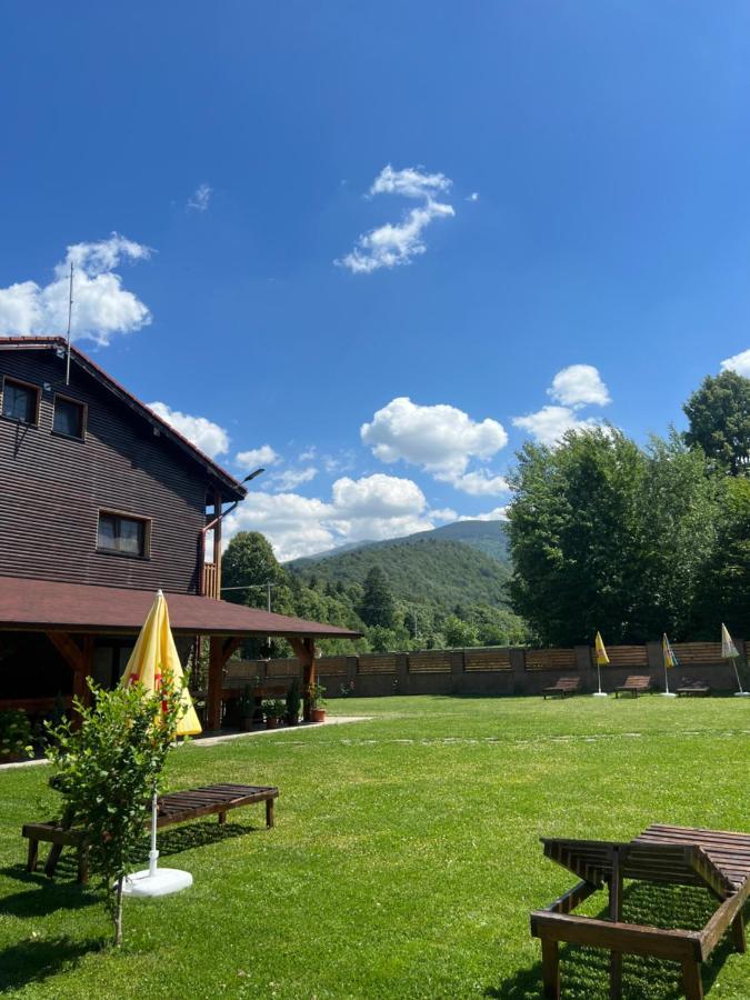 Pensiunea Casa Brancovenilor Simbata de Sus Luaran gambar
