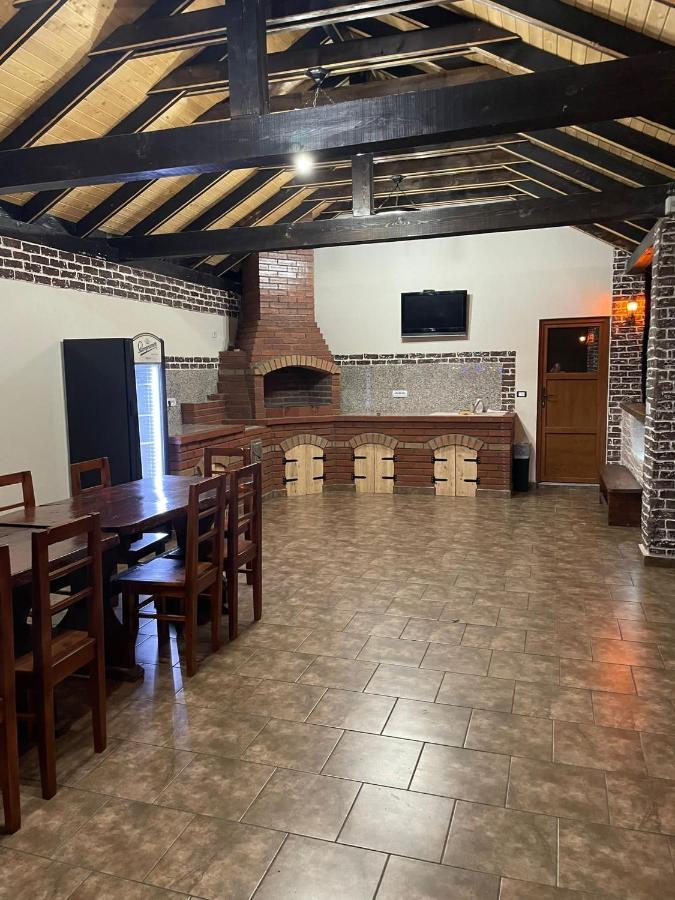 Pensiunea Casa Brancovenilor Simbata de Sus Luaran gambar