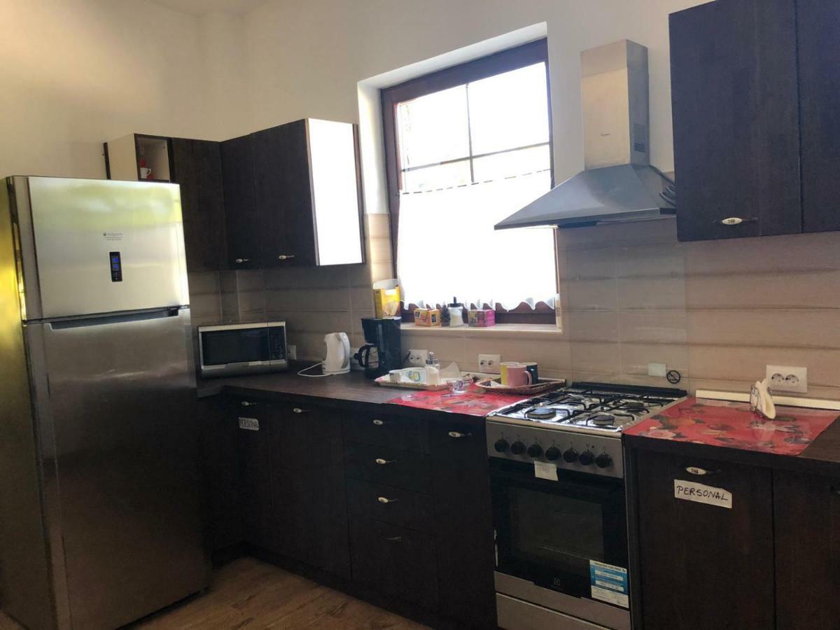 Pensiunea Casa Brancovenilor Simbata de Sus Luaran gambar